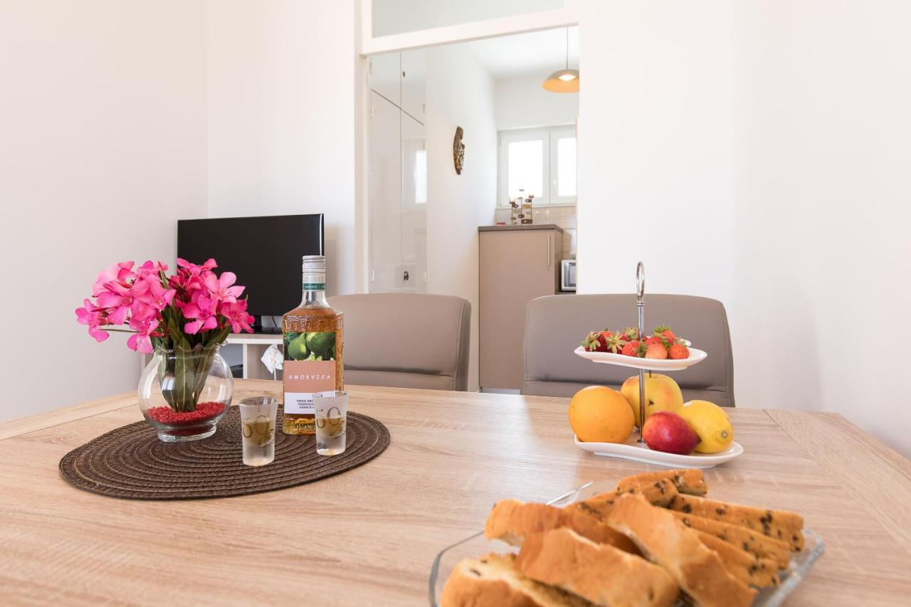 פונאנט Apartment Oleander מראה חיצוני תמונה