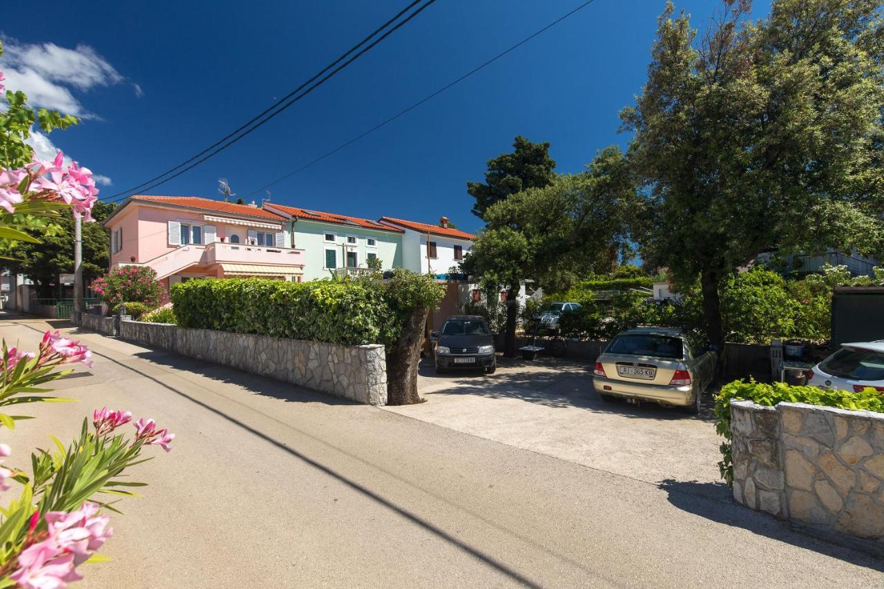 פונאנט Apartment Oleander מראה חיצוני תמונה